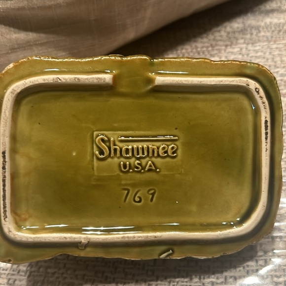 Pottery - Picture 3 of 3